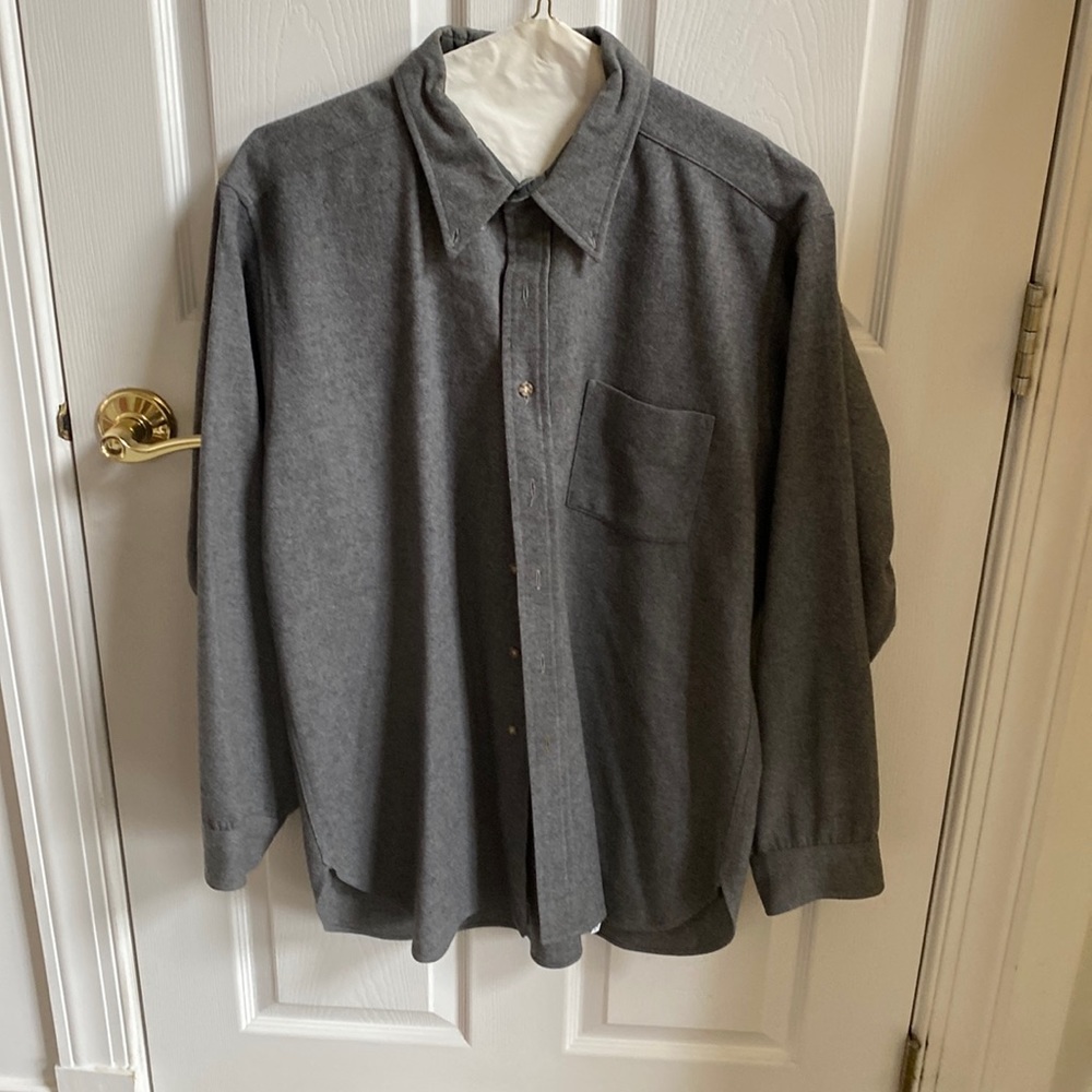 Men’s gray 100% wool shirt
